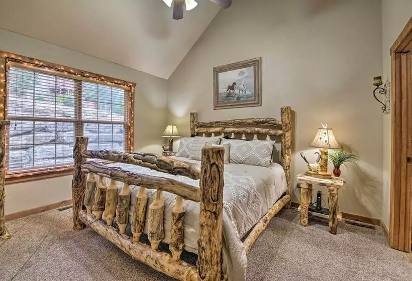 Branson West Family Cabin Near Pga Golf Course!