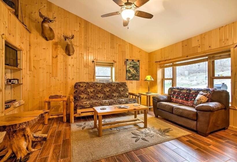 Cabin Near River   Treehouse Masters Stayed Here!