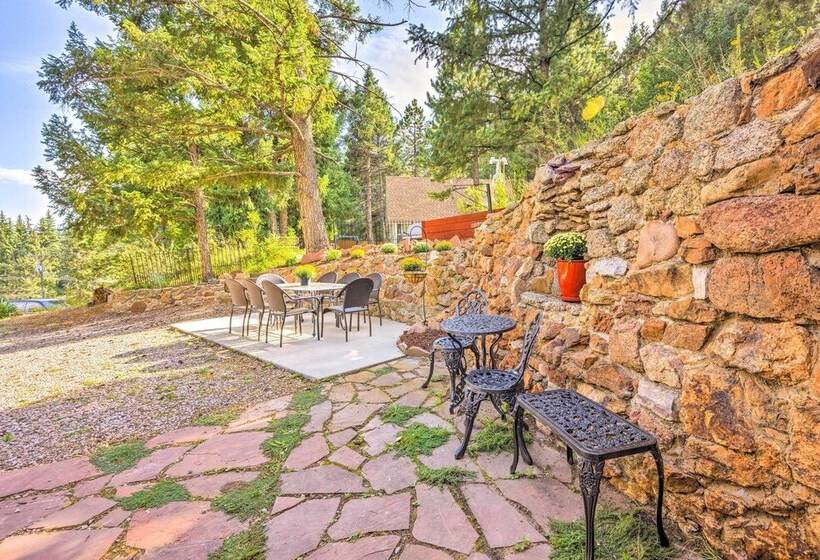 Charming Cascade Cabin ~ 1 Mi To Pikes Peak!