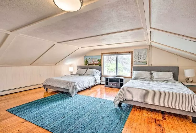 Cozy Castleton Cabin With Fire Pit + Water Access!