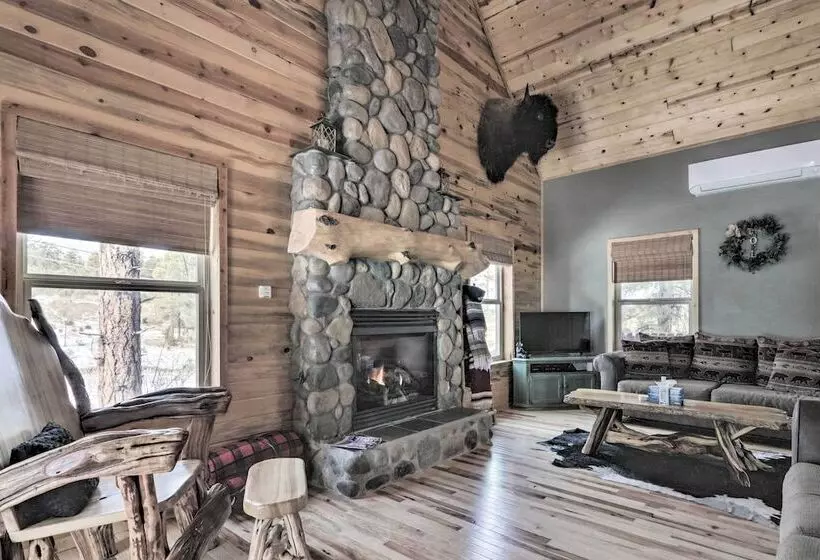 Cozy Heber Overgaard Cabin W/ Fire Pit, Game Room!
