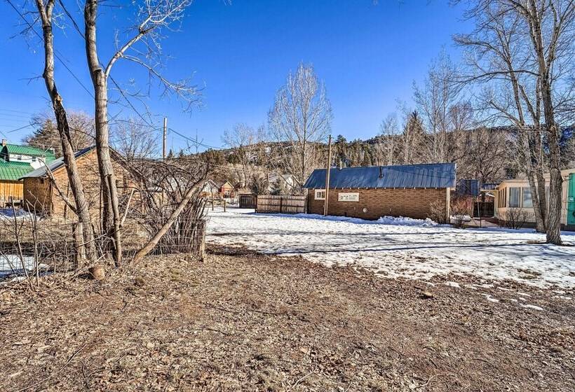 Dolorable Home W/ Yard, Walk To River!