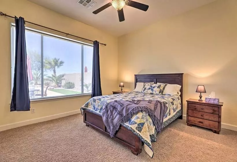 Estrella Hideaway Near Trails, Lakes, And River!