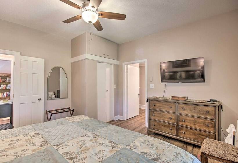 Family Home W/ Fire Pit, 2 Mi To Lake Access