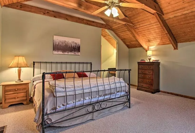 Gated Resort Home: Norris Lake Access, Shared Dock