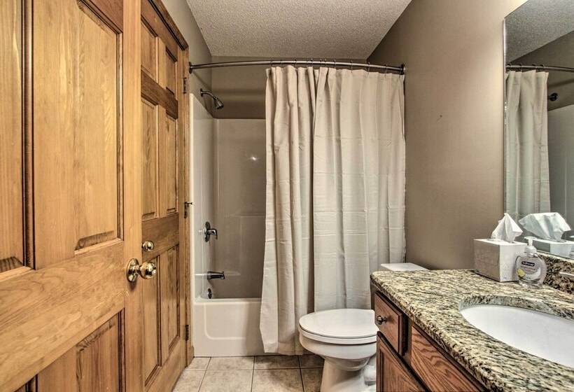 Gated Resort Home: Norris Lake Access, Shared Dock