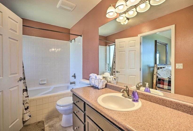 Hilltop Haven In Florissant: Deck + Mountain View!