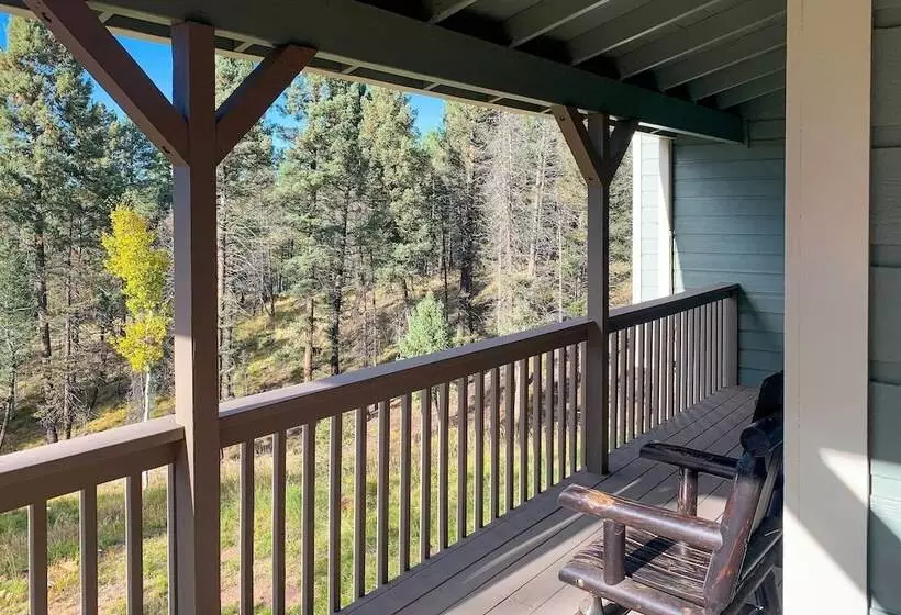 Hilltop Haven In Florissant: Deck + Mountain View!