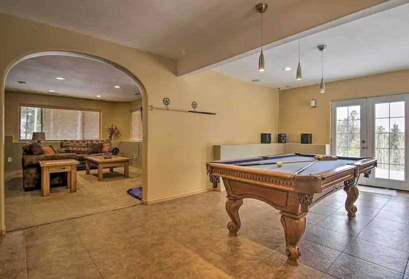 Hilltop Haven In Florissant: Deck + Mountain View!