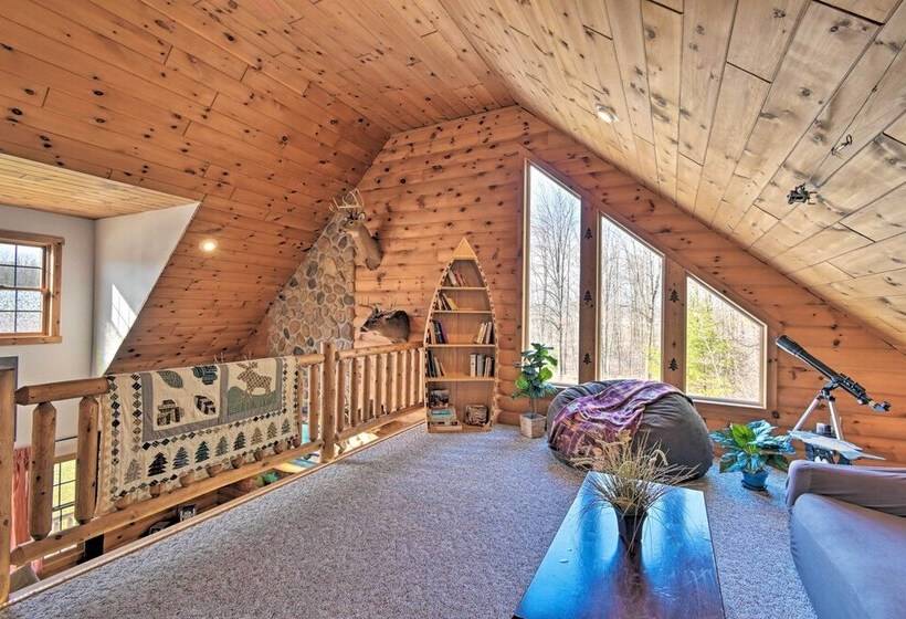 Homey Gresham Getaway: Ski, Hike, Explore & Relax!