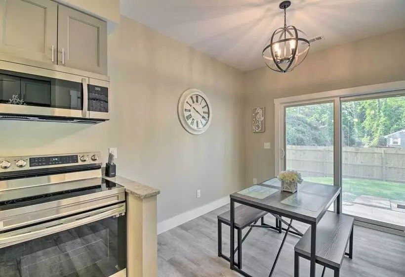 Inviting Home < 2 Mi To Ocean Isle Beach Pier