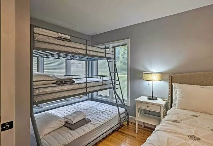 Riverfront Paradise W/ Hot Tub & Pool In Kinsale!