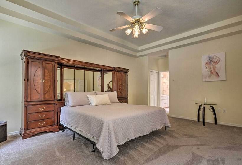 Luxe House W/ Lanai + Pool, 2 Miles To Golf!