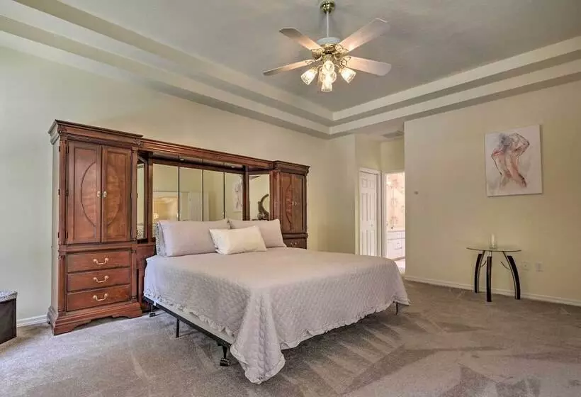 Luxe House W/ Lanai + Pool, 2 Miles To Golf!