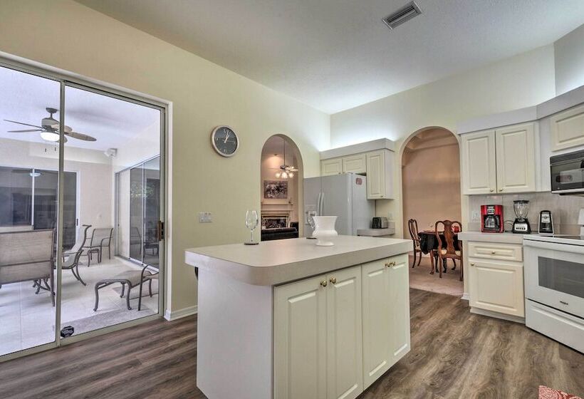 Luxe House W/ Lanai + Pool, 2 Miles To Golf!