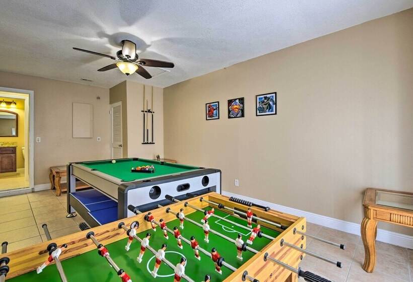 Lake View Home W/ Game Room In Orlando!
