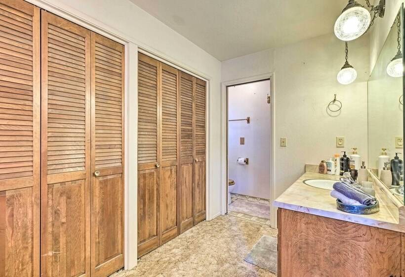 Home W/ Serene Deck In Twain Harte!