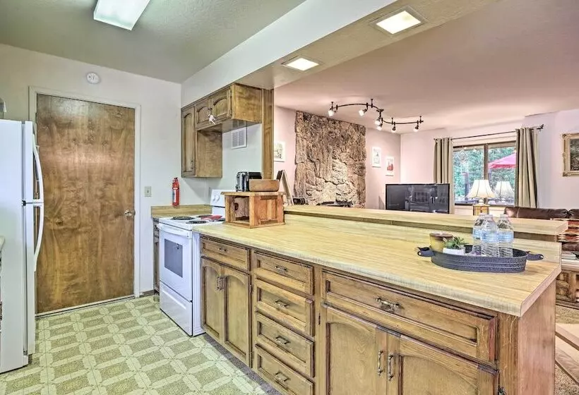 Home W/ Serene Deck In Twain Harte!