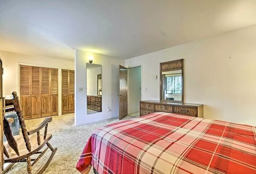 Home W/ Serene Deck In Twain Harte!