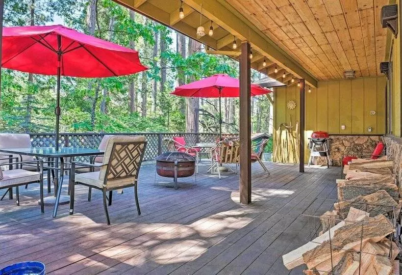 Home W/ Serene Deck In Twain Harte!