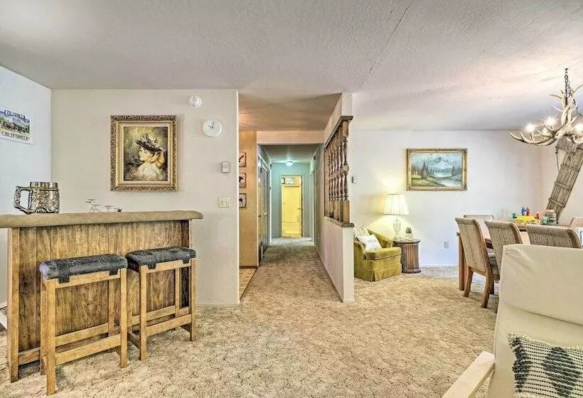 Home W/ Serene Deck In Twain Harte!