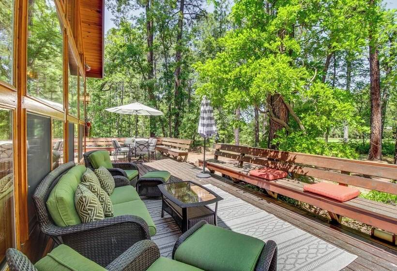 Pinetop Cabin W/ Golf Course Patio On 8th Green!