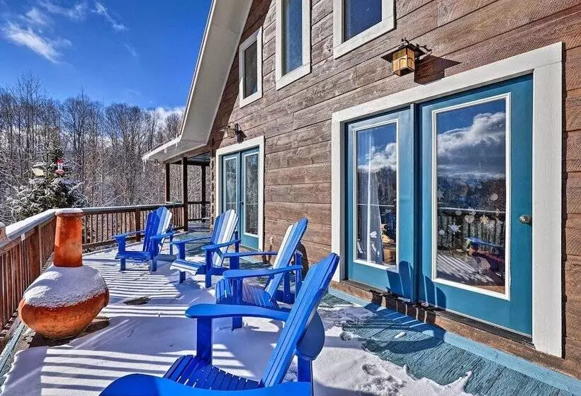Quaint Creston Hideaway W/ Mtn Views & Hot Tub!