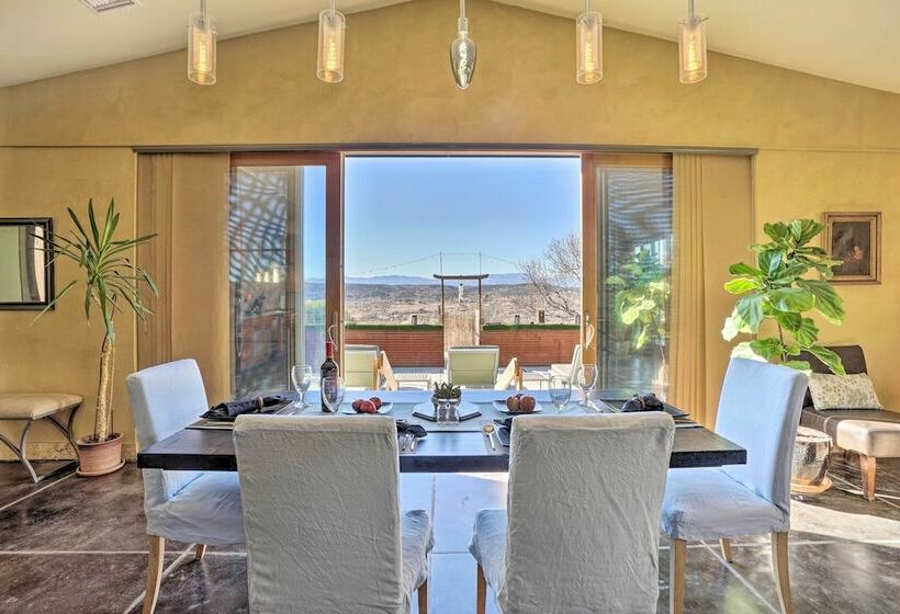 Mtn View Home W/ Fenced Backyard In Rimrock!