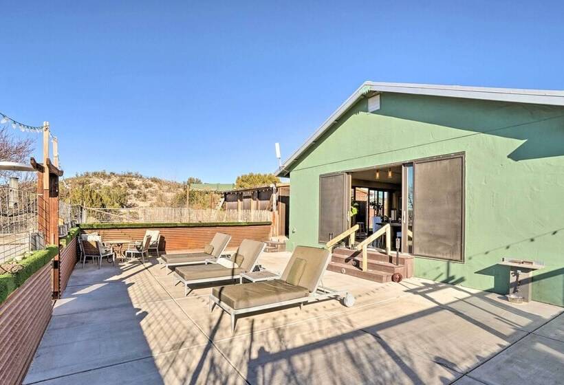 Mtn View Home W/ Fenced Backyard In Rimrock!