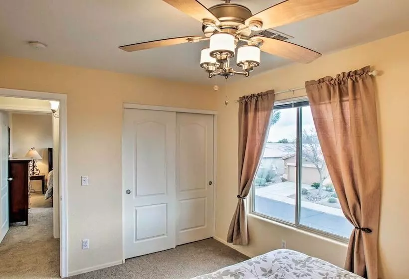 San Tan Mountain Escape W/ Patio & Pool Access!