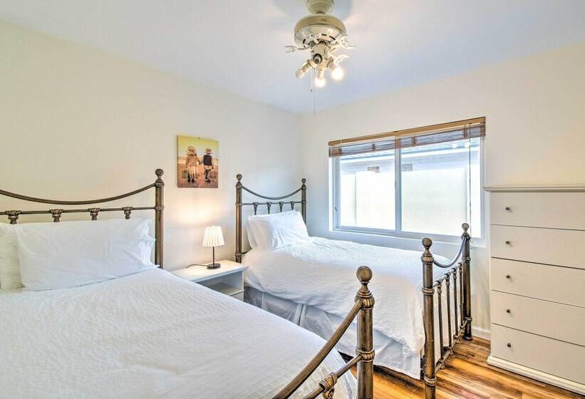 Scottsdale Oasis W/ Heated Pool & Hot Tub!