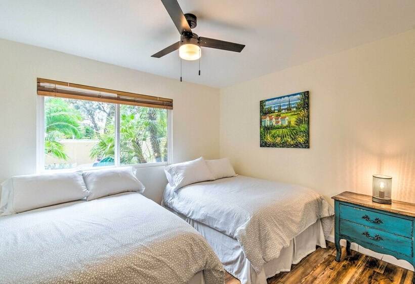 Scottsdale Oasis W/ Heated Pool & Hot Tub!