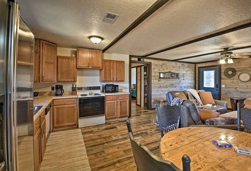 Secluded Boles Home Near River: Pets Welcome!