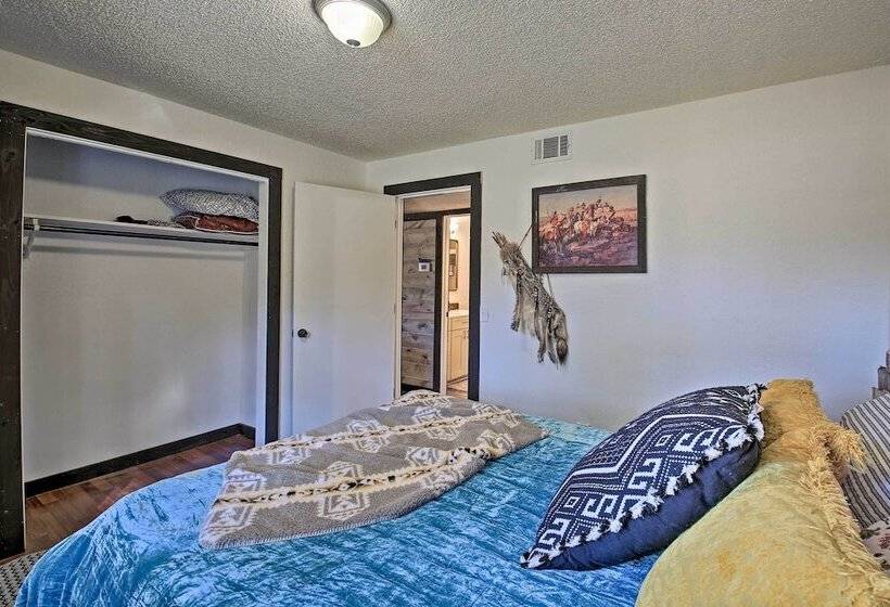 Secluded Boles Home Near River: Pets Welcome!