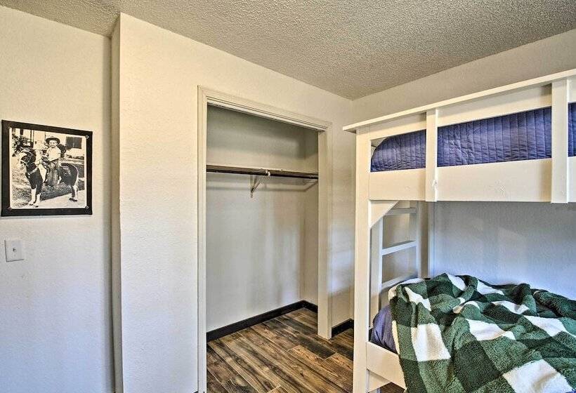 Secluded Boles Home Near River: Pets Welcome!