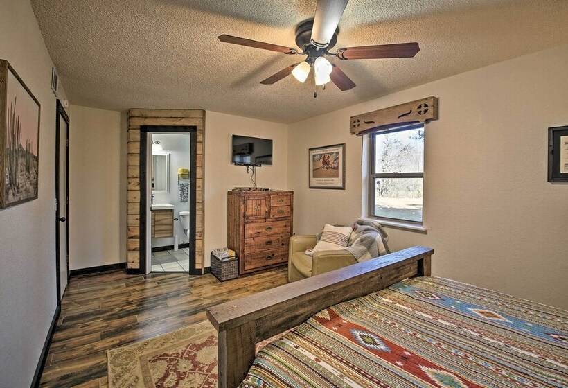 Secluded Boles Home Near River: Pets Welcome!