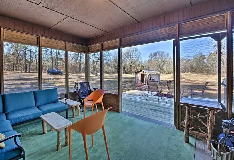 Secluded Boles Home Near River: Pets Welcome!