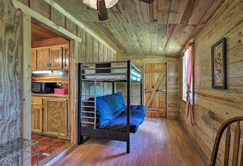 Secluded Cabin W/ Pond ~ 37 Mi To Gulf Coast!