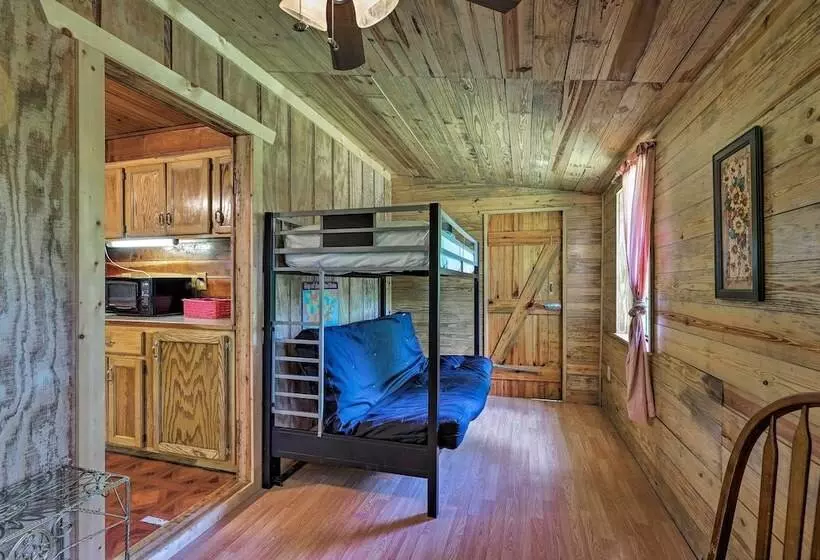 Secluded Cabin W/ Pond ~ 37 Mi To Gulf Coast!