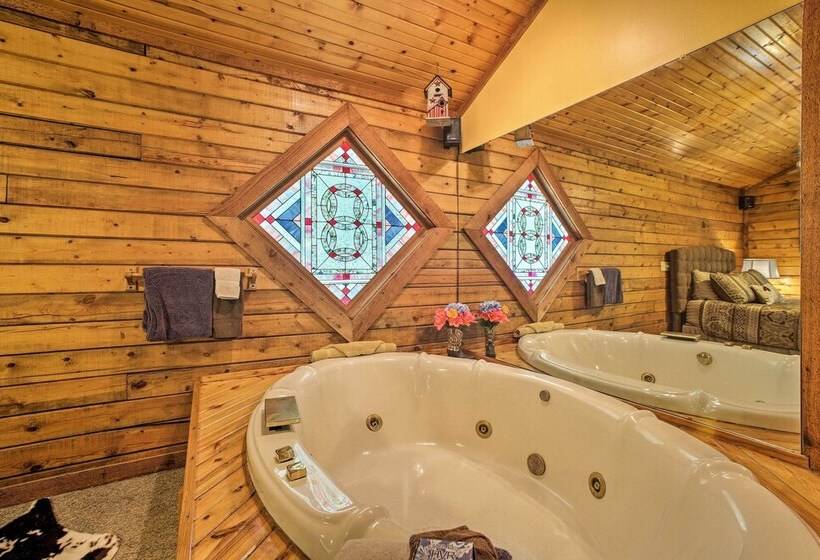 Secluded Studio 1 Mi To Thorncrown Chapel