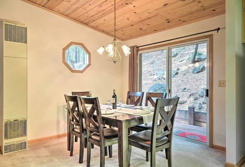 4 Mi To Big Tree State Park: Serene Cabin W/ Deck