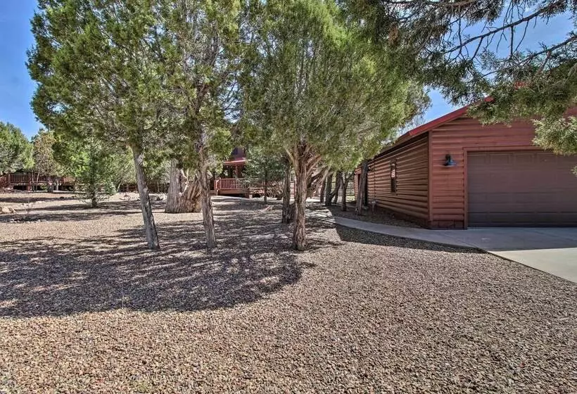 Close To Golf & Hiking: Show Low Family Cabin