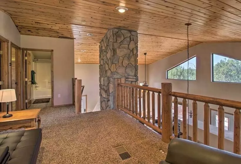 Close To Golf & Hiking: Show Low Family Cabin