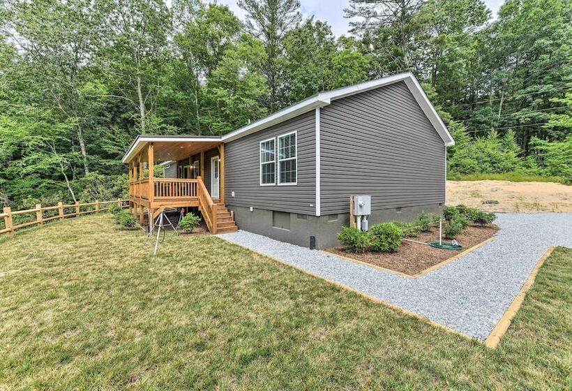 Spacious Blue Ridge Abode W/ Private Pond!