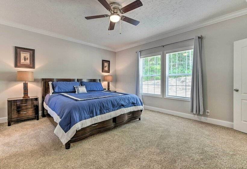 Spacious Blue Ridge Abode W/ Private Pond!