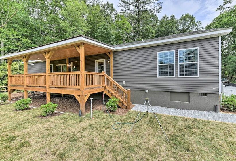 Spacious Blue Ridge Abode W/ Private Pond!