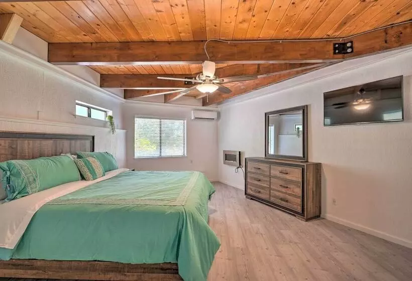 Deck & Grill: Camino Home In Wine Country!