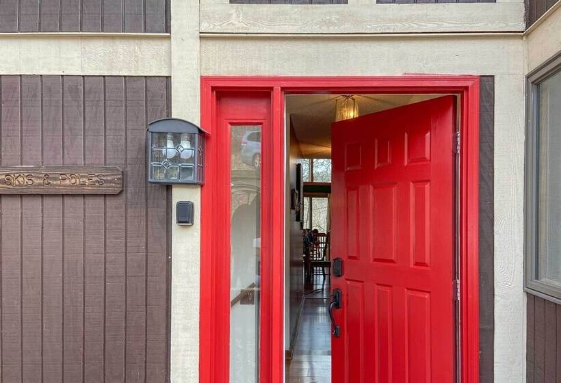 The Overlook  In Massanuttens All Season Resort