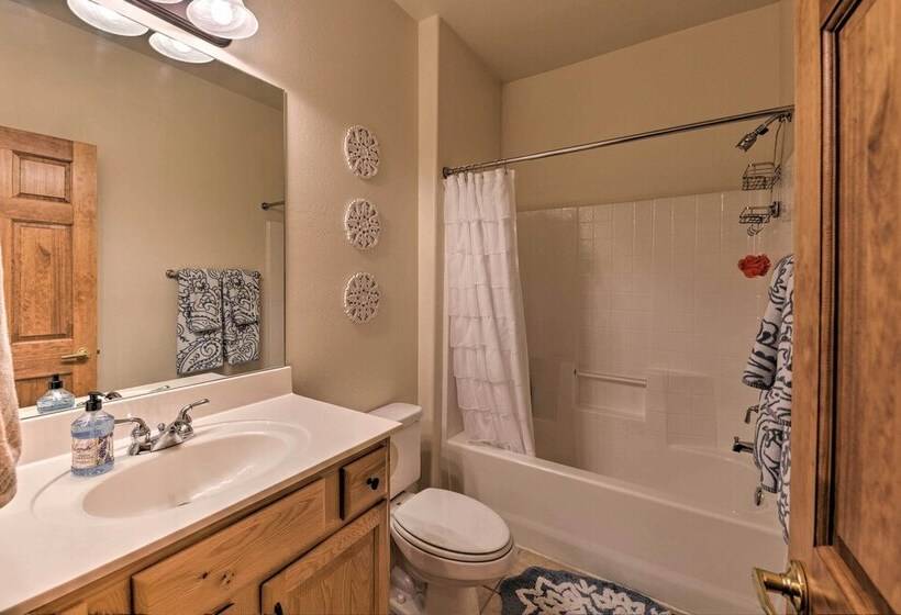 Show Low Cabin In Torreon Golf Resort W/ Grill!