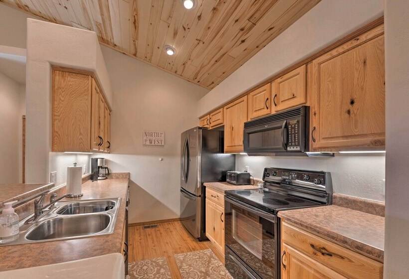 Show Low Cabin In Torreon Golf Resort W/ Grill!